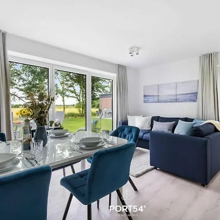 With 2 Bedrooms Feriehus