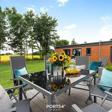 With 2 Bedrooms * Emmelsbüll-Horsbüll